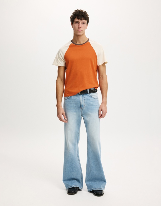 Cotton On - Baggy Bootcut Jean