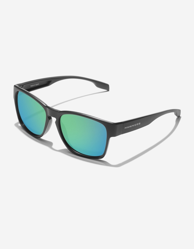 Hawkers Co - HAWKERS - Polarized Black Emerald CORE RAW Sunglasses for Men and Women UV400