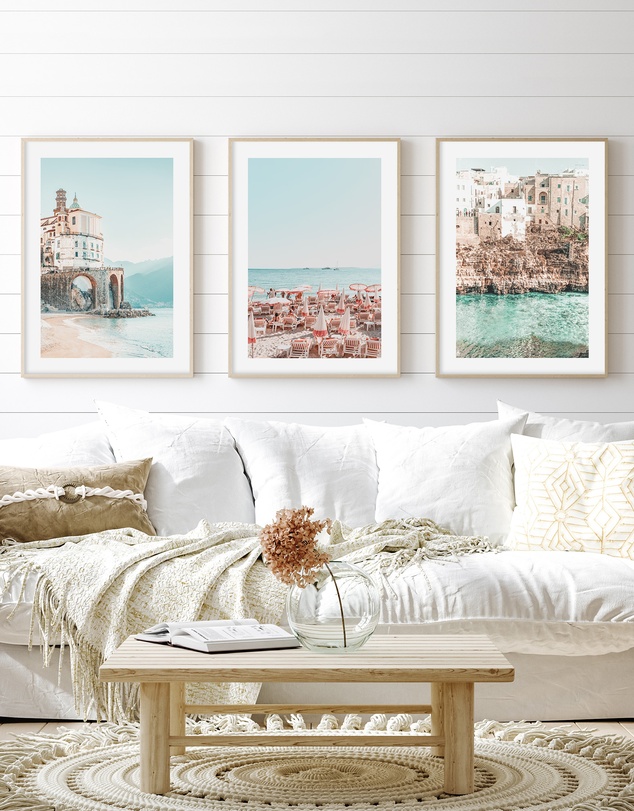 Olive et Oriel - Seaside Antibes Art Print