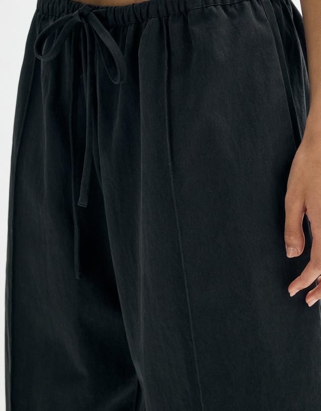 Minima Esenciales - Tain Cotton Barrel Pants