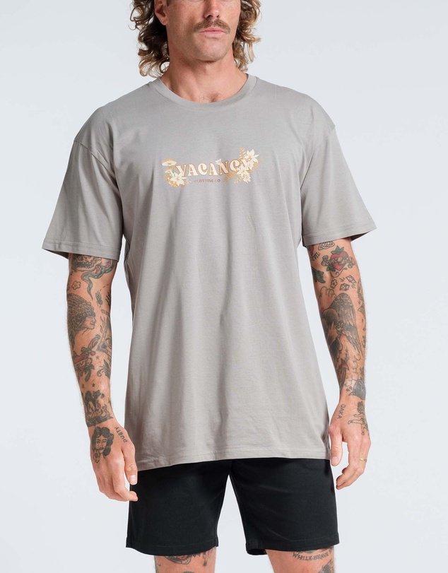 Vacancy Co - Hibiscus Tee