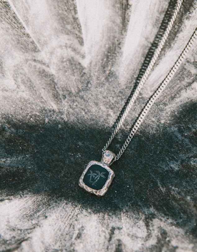 Haze & Glory - ICONIC EXCLUSIVE - Necklace Men Black Palm Onyx 925 Sterling Silver