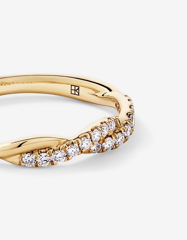 Michael Hill - 0.16TW Round Brilliant Laboratory-Grown Diamond Twist Wedding Ring in 14kt Yellow Gold