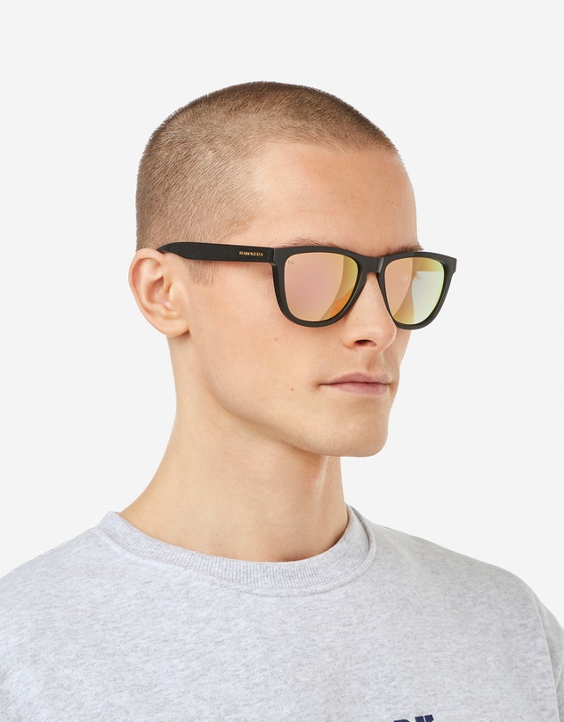 Hawkers Co - Hawkers - One raw - polarized black rose gold   Sunglasses for Men and Women Polarized