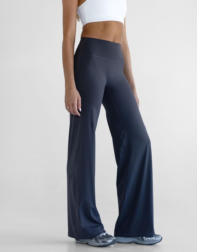 Leelo Active - Sculpt Wide Leg Pants