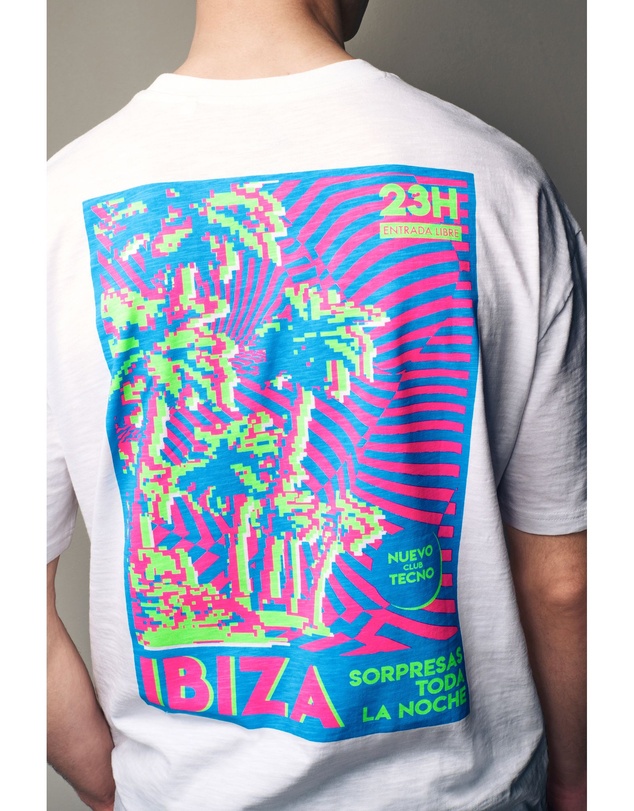 NEXT - Back Print Beach Graphic T-Shirt