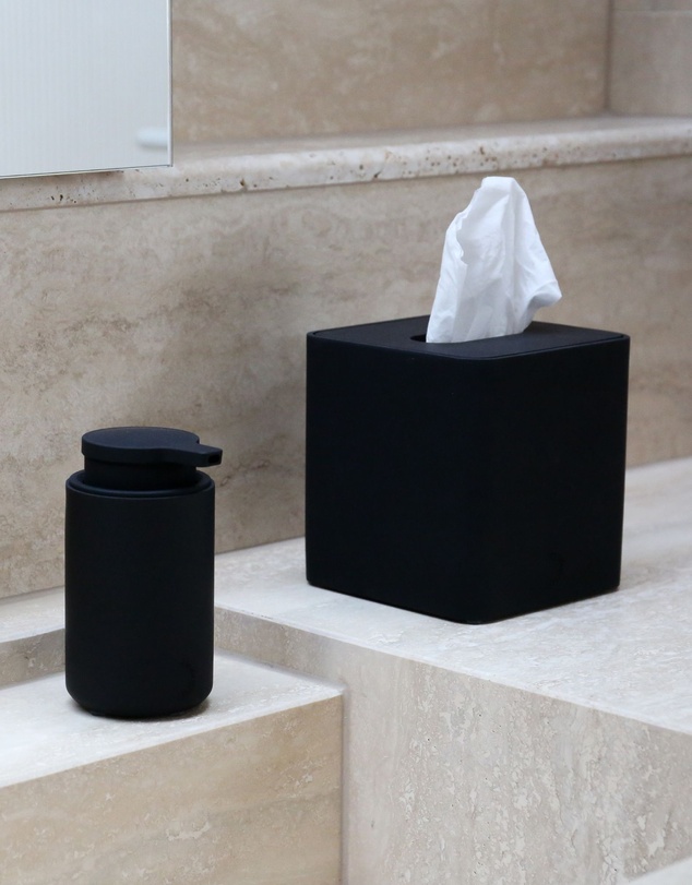 DESIGNSTUFF - ARC Soap Dispenser