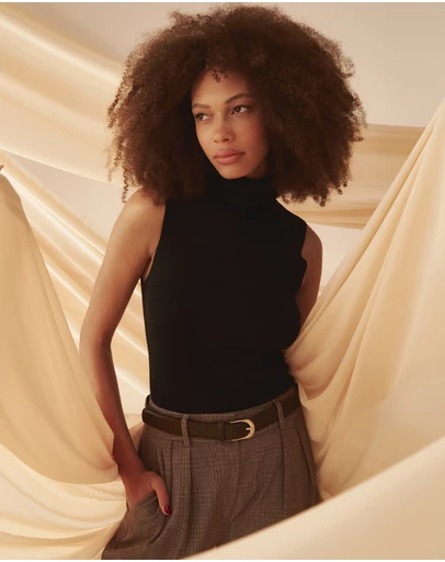 Forcast - Suzie Turtleneck Rib Knit Top