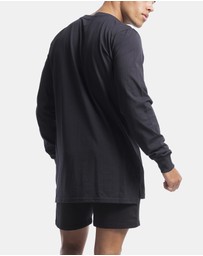 Vacancy Co - Vacant Long Sleeve Tee