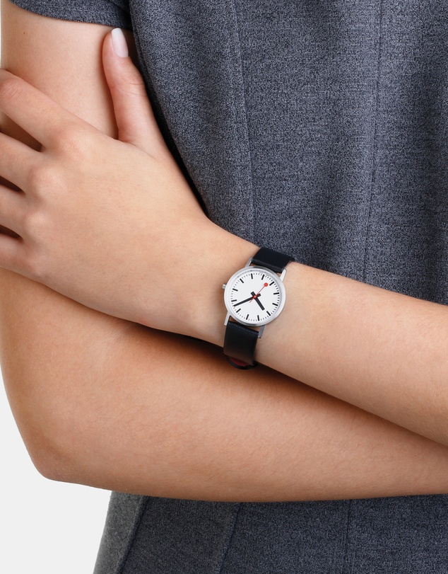 Mondaine - Mondaine Official Swiss Railways Classic Pure White Watch