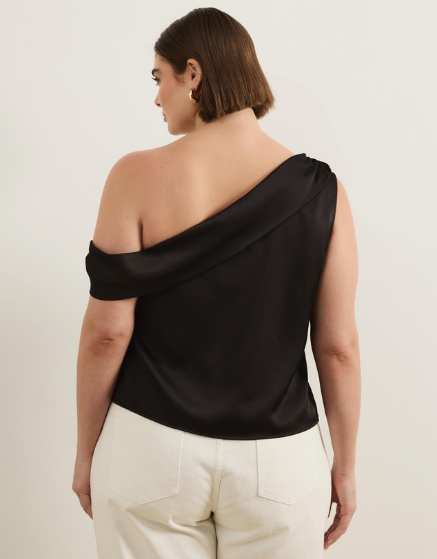 Atmos&Here Curvy - Eriselle Off Shoulder Satin Top
