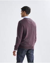 3 Wise Men - 3 Wise Men Fisher V Neck Merino Knit - Merlot