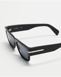 Salvatore Ferragamo - SF1030S