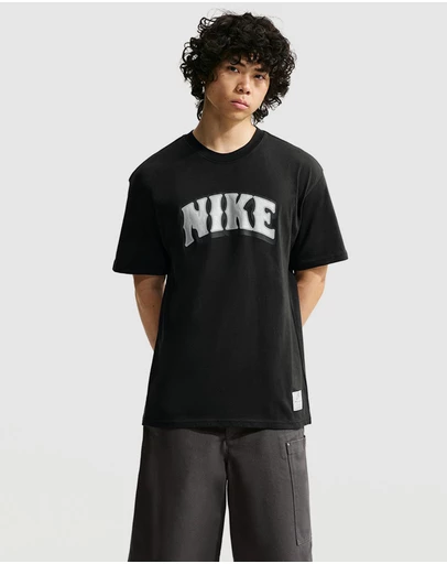 Nike - Nike Sportswear T-Shirt