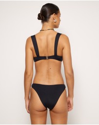 AERE - Knot Bandeau Bikini Top