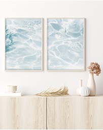 Olive et Oriel - Hamptons Pool View II Art Print