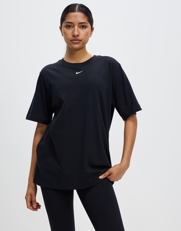 Nike - Sportswear Woman's Essential T-Shirt