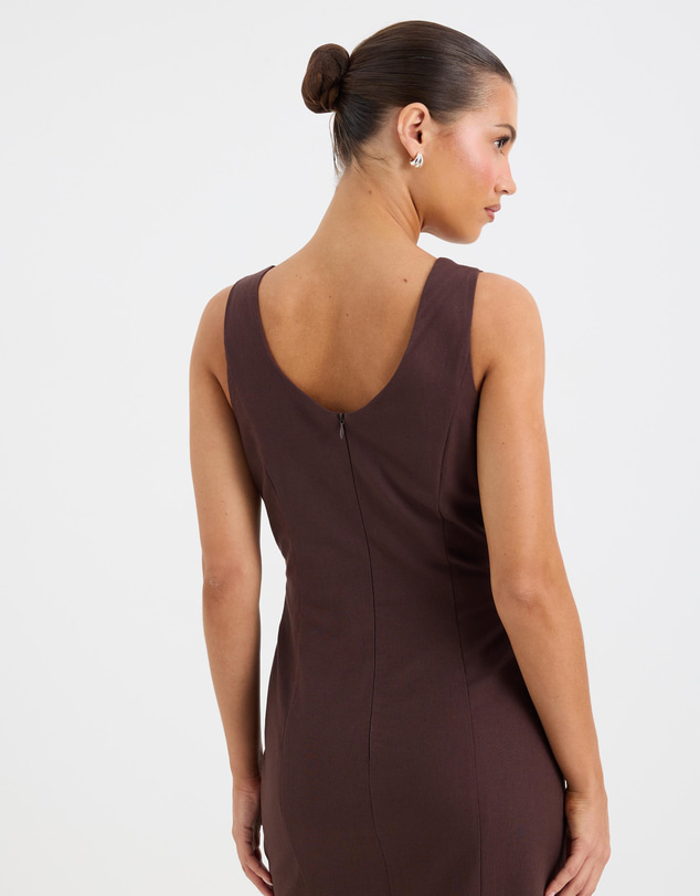 Calli - Ella Scoop Neck Midi Dress