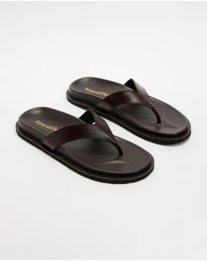 Atmos&Here - Azure Leather Thong Sandals
