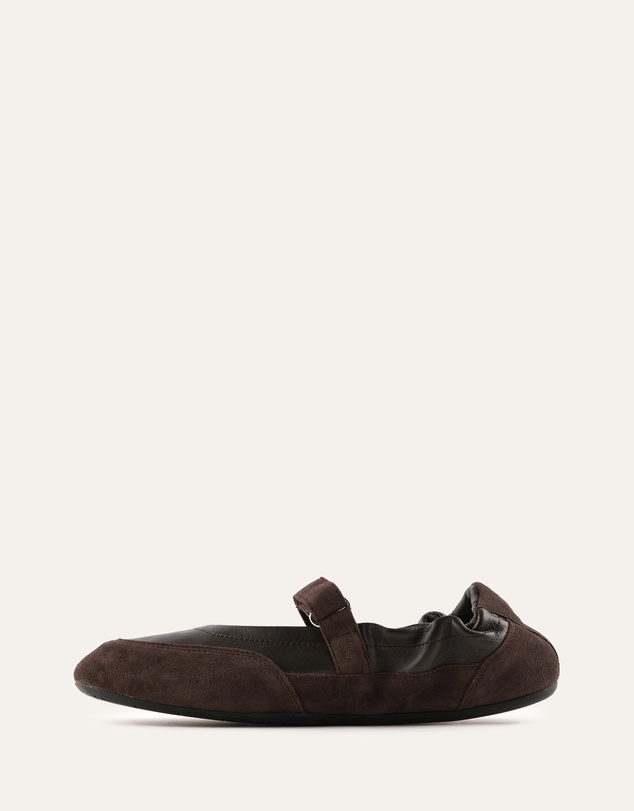Jo Mercer - Chevy Casual Flats