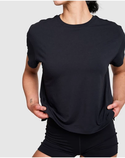 BAHE - Zephyr Everyday Crew Neck Tee