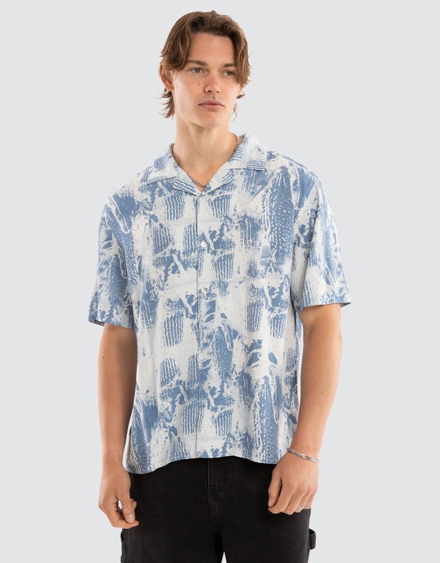 Nomadic Paradise - Banksia Cropped Resort Shirt