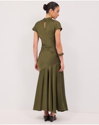 Calli - Easton Satin Midi Dress