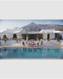 Brumby Sunstate - Slim Aarons: The Essential Collection