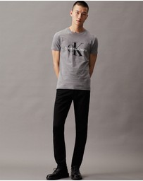 Calvin Klein Jeans - Core Monogram Logo Slim T-Shirt