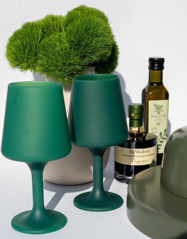 porter green - swepp | silicone unbreakable wine glasses