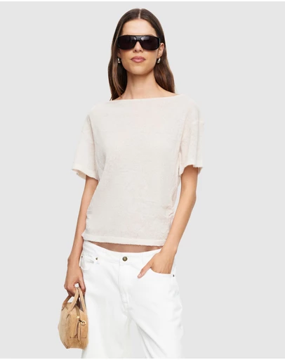 Lioness - Wildlands Tee - ICONIC EXCLUSIVE