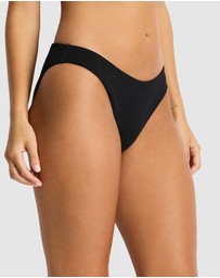 Sea Level Australia - La Mer Sporty Mid Pant