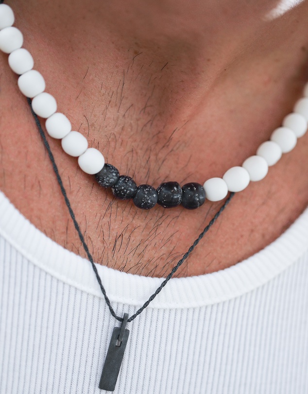 Kuzzoi - ICONIC EXCLUSIVE - Long Tag Pendant Necklace in Oxidised 925 Sterling Silver