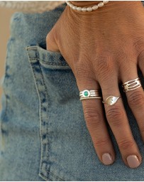 Ichu - Fine Concave Ring
