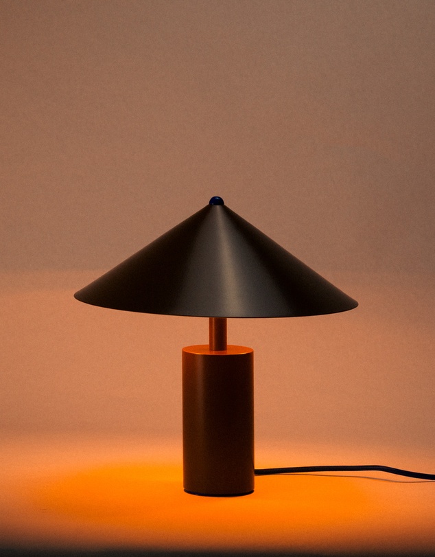 Dennis Did It - Sunnyboy Lamp Dirt