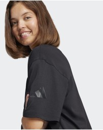 adidas Sportswear - Essentials Contemporary Logo Boyfriend Tee Womens