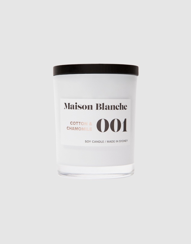 Maison Blanche - 001 Cotton & Chamomile - Medium Candle