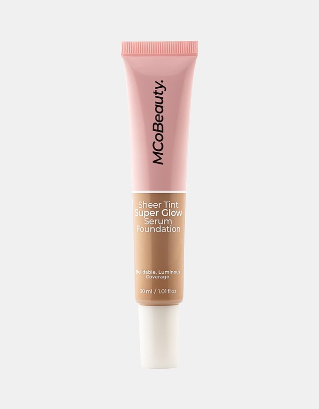 MCoBeauty - Sheer Tint Super Glow Serum Foundation - 4-5 (Medium)
