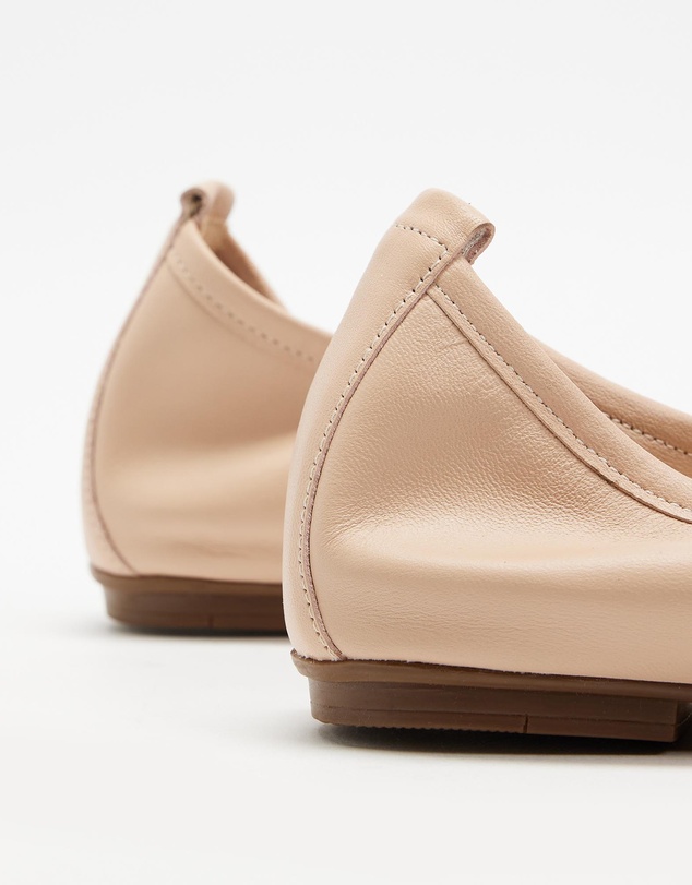 Nina Armando - Madeline Ballet Flats