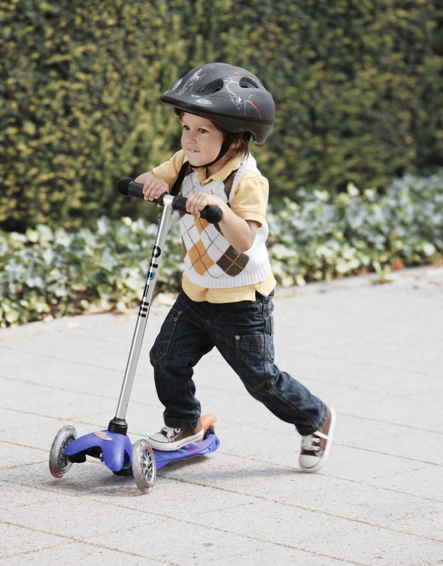 Micro Scooters - Micro Mini Classic 3 Wheel Scooter