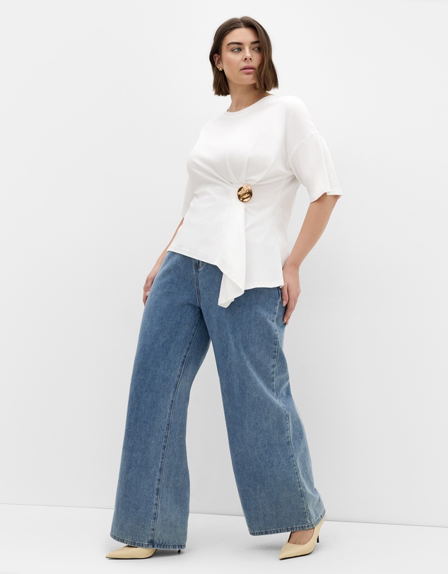City Chic - Fashion Tee
