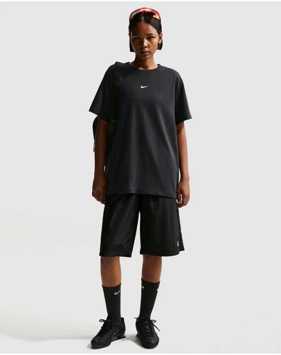 Nike - Sportswear Woman's Essential T-Shirt