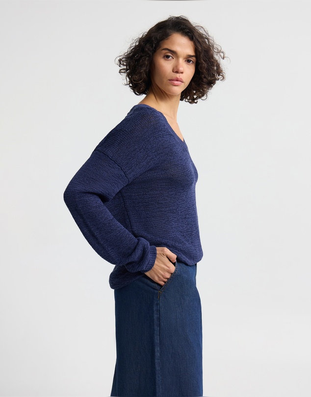 Oxford - Fleur Chunky V-Neck Knit