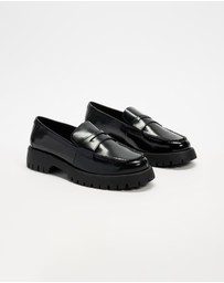 AERE - Chunky Leather Loafers