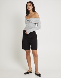 Alice In The Eve - Piper Twist Off Shoulder Long Sleeve Knit