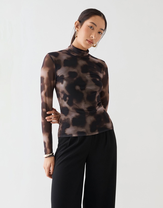 Forcast - Savanna Printed Mesh Top