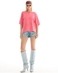 THE TALES - 3D Panelled Star Batwing Tee
