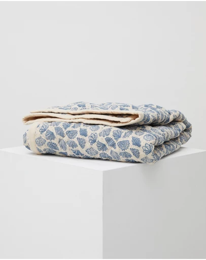 Phile - Quilted Blanket