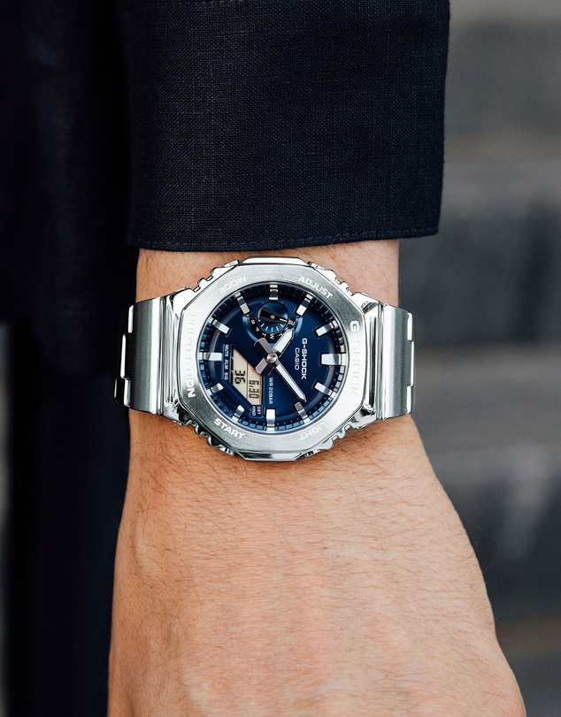 Casio - GM2110D-2B