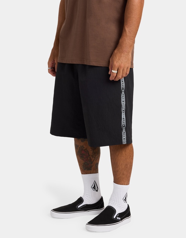 Volcom - Mens Dispensor Short 22